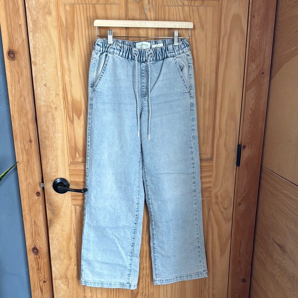Light Blue Wide-Leg Denim Pants